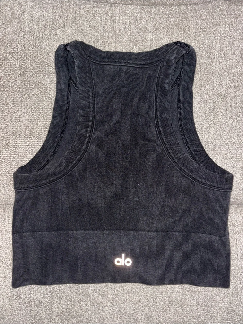Alo Yoga Seamless Delight High Neck Bra - In Black